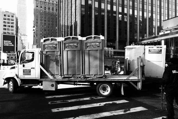 Best Luxury portable toilet rental  in Powhatan Point, OH